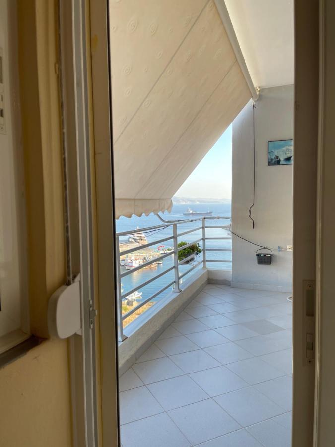 Oni'S Apartments Sarandë Esterno foto